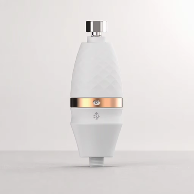 Multi-Stage Shower Water Filter with Chlorine Removal and 16 L/min Flow Rate for Healthier Skin