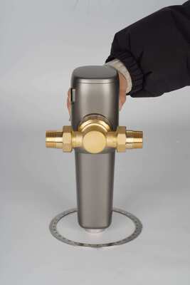 Fully Automatic Whole House Water Pre Filter with 40 Micron Precision Filtration and SUS 316L Stainless Steel Mesh
